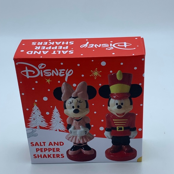 Disney Mickey and Minnie Mouse Nutcracker Ceramic Salt & Pepper Shakers - Picture 3 of 9